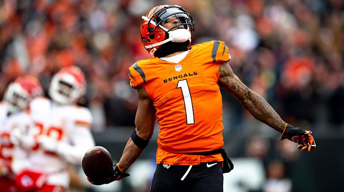 Ja'Marr Chase celebrating a touchdown.